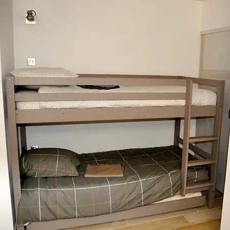 Magnifique Avec Piscine Chauffee, Vue Et Montage