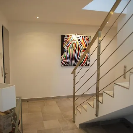 Magnifique Avec Piscine Chauffee, Vue Et Montage *