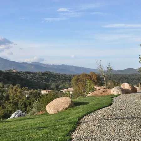 Magnifique Avec Piscine Chauffee, Vue Et Montage *