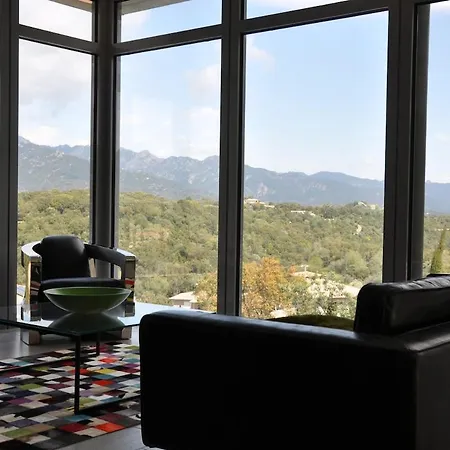 Villa Magnifique Avec Piscine Chauffee, Vue Et Montage