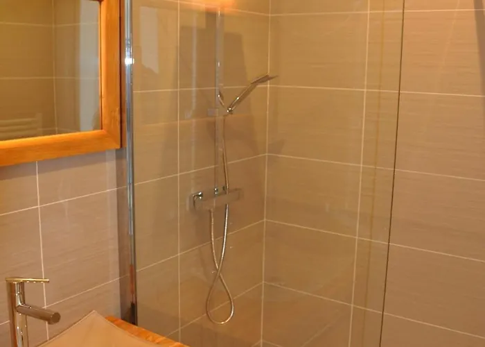 Magnifique Avec Piscine Chauffée, Vue Et Montage Villa