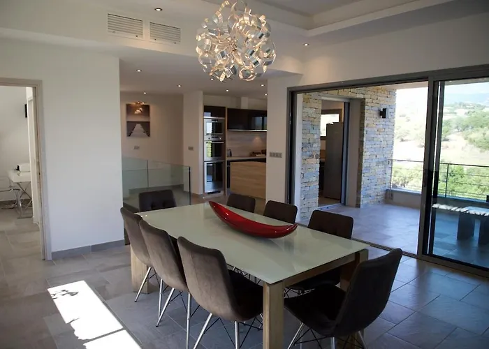 Villa Magnifique Avec Piscine Chauffée, Vue Et Montage Porto Vecchio