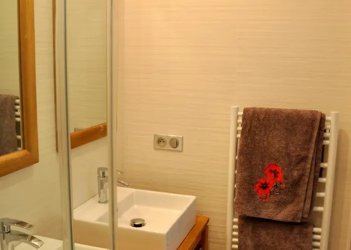 Villa Magnifique Avec Piscine Chauffée, Vue Et Montage